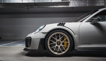 porshe-gt2rs-3.jpg